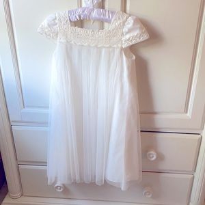 Garden party dress/flower girl dress in cream.